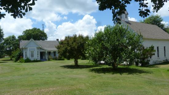 Millard's Crossing Historic Village